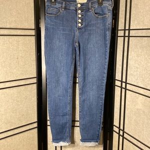 FREE PEOPLE Skinny jeans size 29 high waisted button up